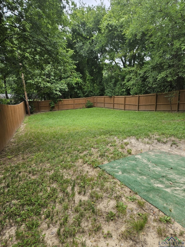 323 Gates St, Longview, TX 75601 - view of fenced backyard