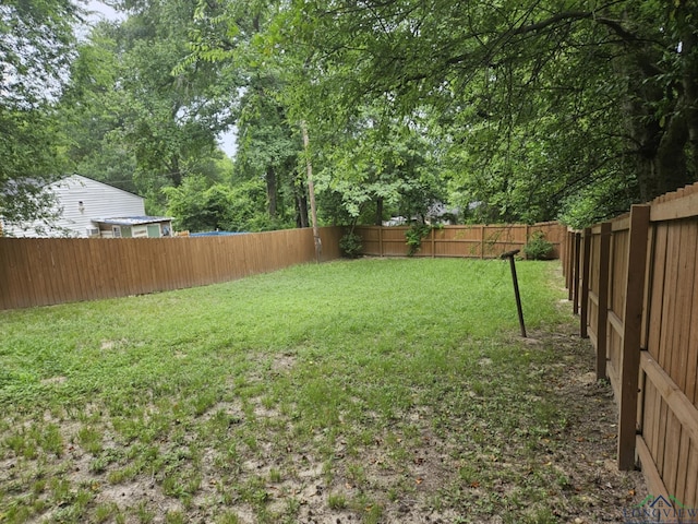 323 Gates St, Longview, TX 75601 - view of fenced backyard