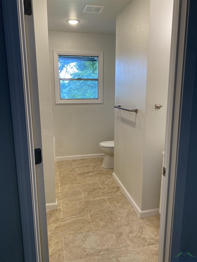 300 E Peak St, Daingerfield, TX 75638 - photo 9