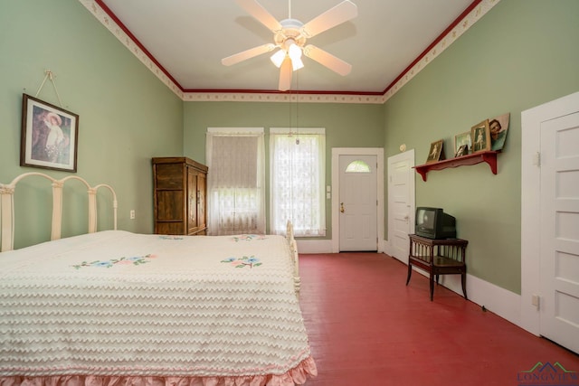 508 N Soda St, Jefferson, TX 75657 - bedroom featuring ornamental molding