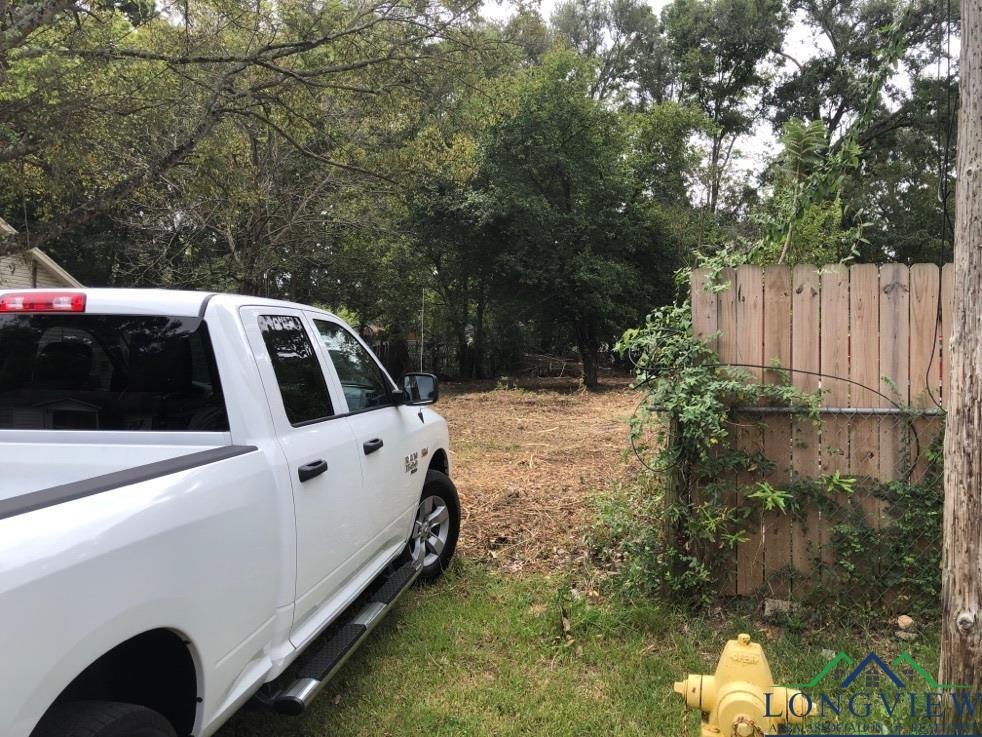 814 Travis Ave, Longview, TX 75602