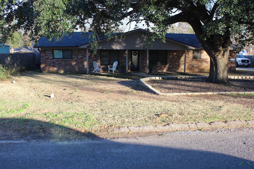 view of single story home