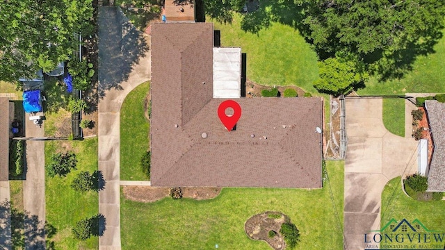 1611 Springdale St, Longview, TX 75604 - drone / aerial view