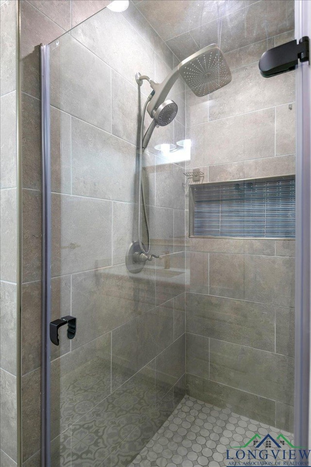 1611 Springdale St, Longview, TX 75604 - full bathroom with a shower stall