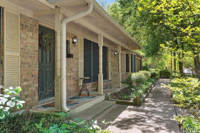 1492 Sleepy Hollow Ln, Canton, TX 75103 - property entrance with brick siding and covered porch