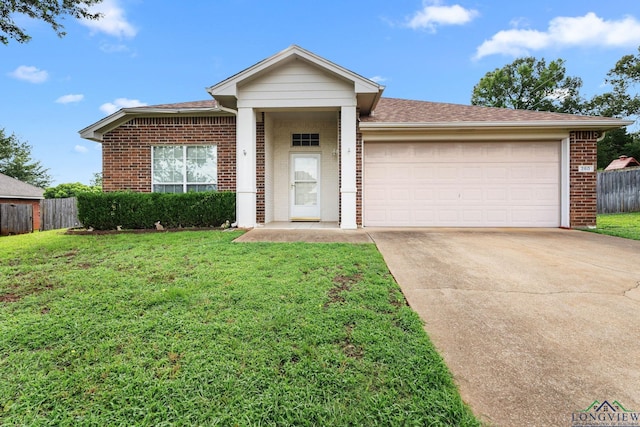 260 Crestview Dr, Jacksonville, TX 75766 - photo 1