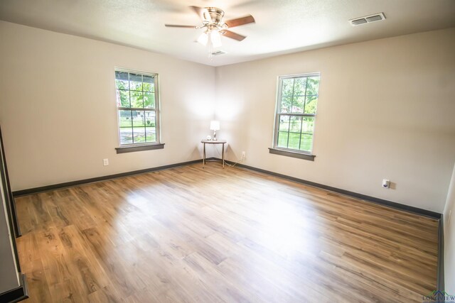 290 Randolph St, Waskom, TX 75692 - photo 9