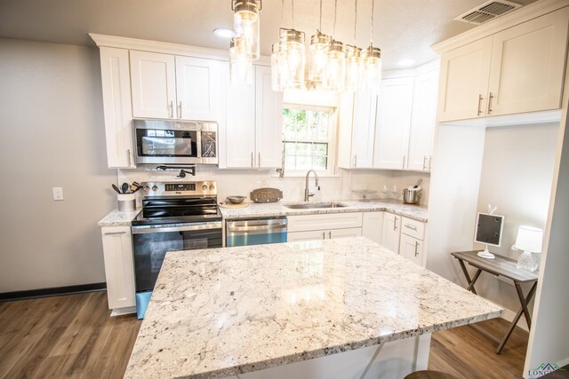 290 Randolph St, Waskom, TX 75692 - photo 7