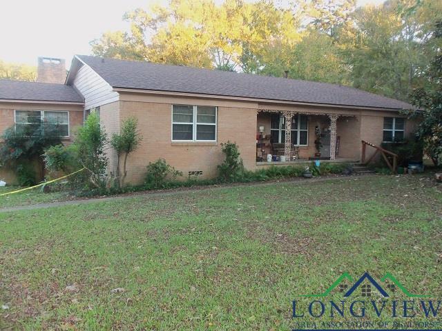 704 Sceyne Rd, Kilgore TX, 75662, 3 bedrooms, 2 baths house for sale