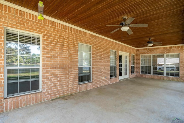 view of patio featuring ceiling fan