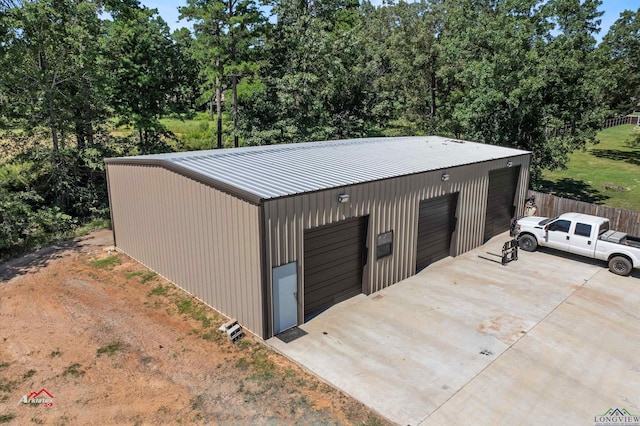 view of outdoor structure with a garage