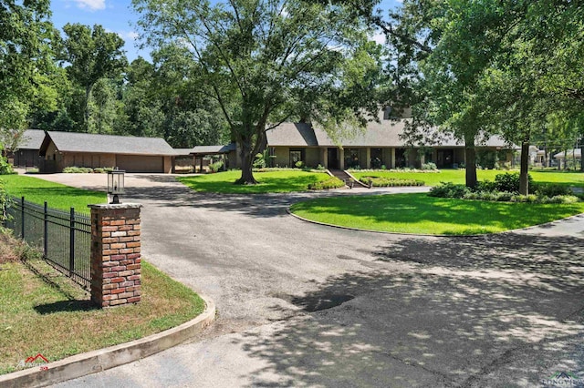 708 Richardson Ln, Henderson, TX 75654 - photo 8