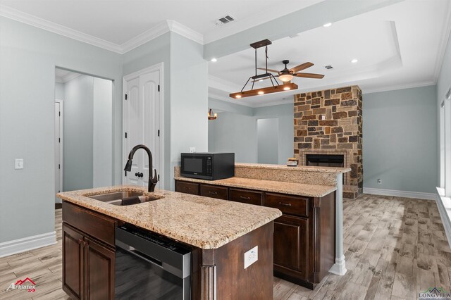 281 S Tracy Dr, Longview, TX 75603 - photo 10