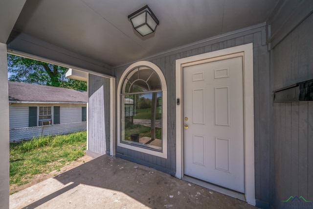 view of entrance to property