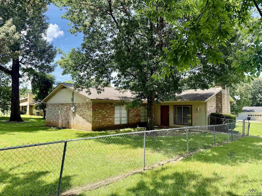 115 Bernice Dr, Longview, TX 75604 - photo 1