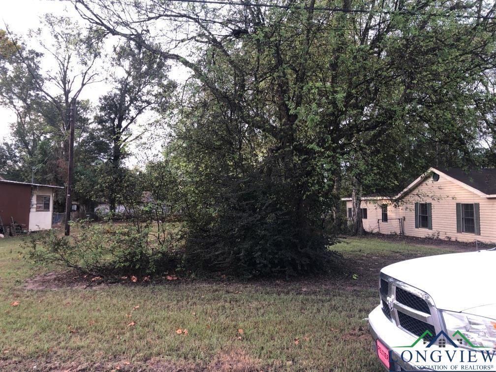 108 Vesta St, Longview, TX 75602 - photo 3