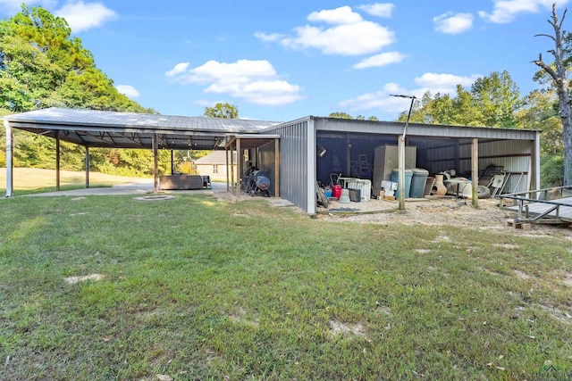 view of outdoor structure featuring a yard