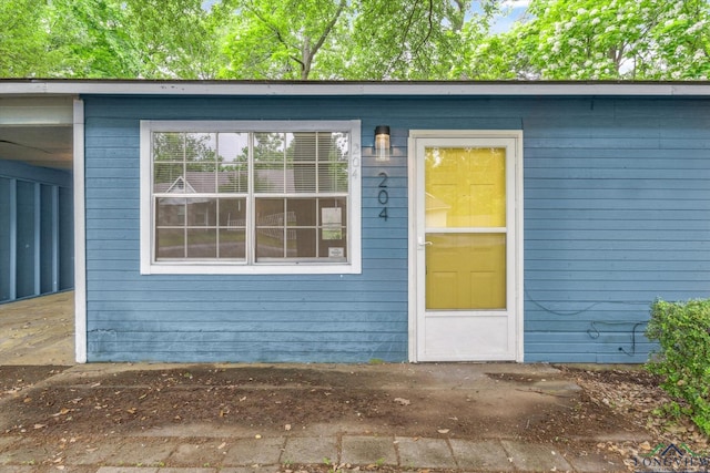 204 Half St, Lindale, TX 75771 - view of property entrance