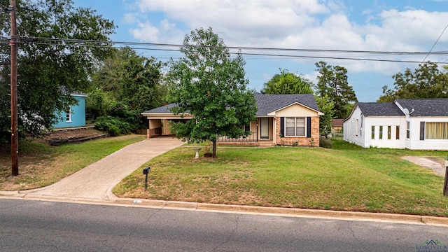 view of front of home with a front yard