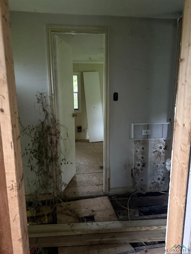 4604 Skyline Dr, Chandler, TX 75758 - view of hallway
