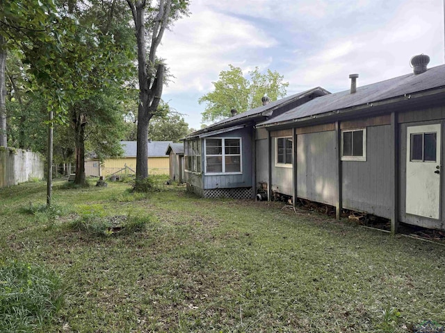 4604 Skyline Dr, Chandler, TX 75758 - view of yard