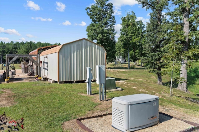 view of outdoor structure featuring a yard