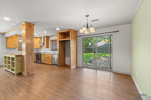 1800 Shady Ln, Longview, TX 75604 - kitchen featuring appliances with stainless steel finishes, wall chimney exhaust hood, open shelves, baseboards, and recessed lighting