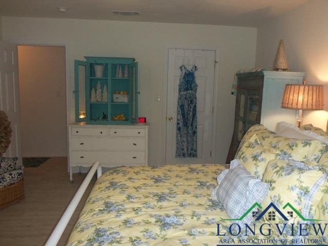 710 Florey St, Kilgore, TX 75662 - photo 20