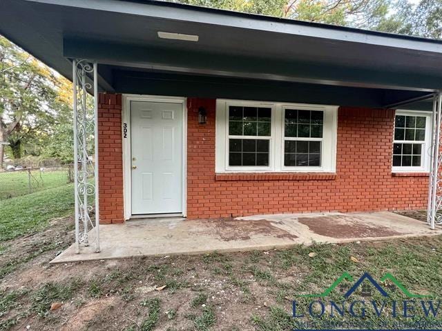 302 Rocket St, Longview, TX 75603 - photo 2