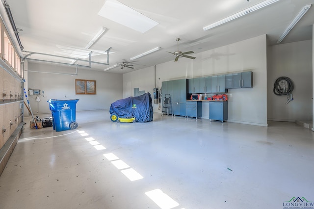 garage featuring ceiling fan