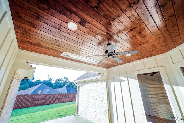 details featuring ceiling fan