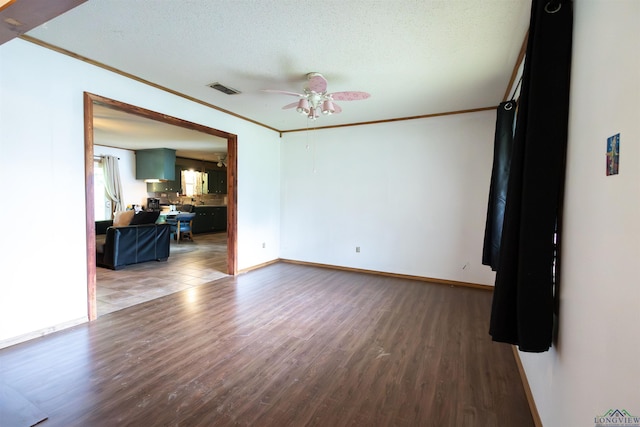 2204 E Harold St, Gladewater, TX 75647 - photo 11