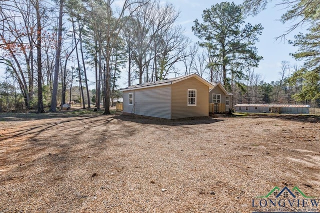 exterior space featuring driveway