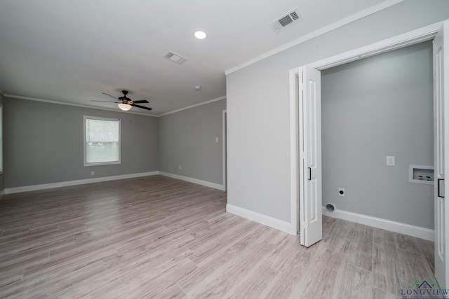 unfurnished room with ceiling fan, crown molding, and light hardwood / wood-style flooring