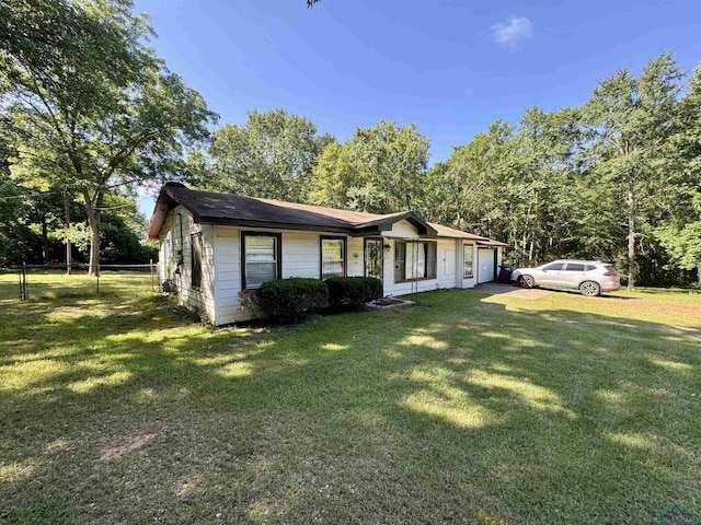 513 S Mimosa St, Ore City, TX 75683 - photo 6