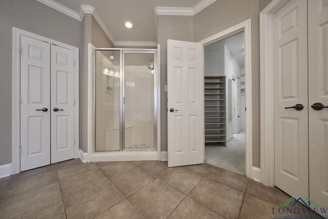 521 Hideaway Ln, Central, Hideaway, TX 75771 - full bath with a stall shower, a closet, crown molding, and baseboards