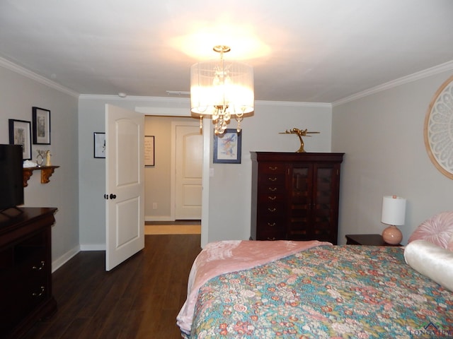 bedroom featuring a chandelier, dark hardwood / wood-style floors, and ornamental molding