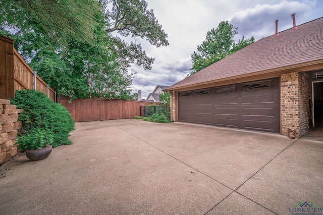1604 Colonial Dr, Longview, TX 75605 - photo 40