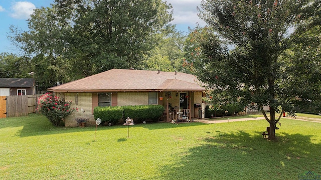 304 Dale Dr, Kilgore, TX 75662 - photo 4