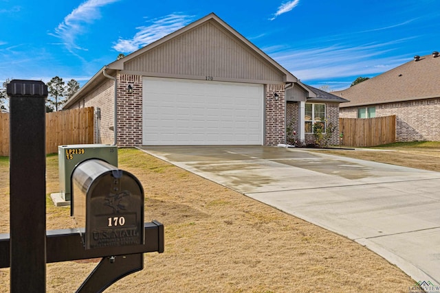 view of front of property featuring a garage