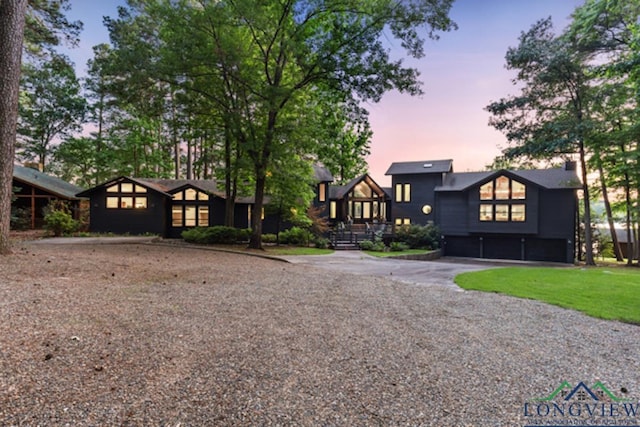 688 E Eagle Point Dr, Mount Vernon, TX 75457 - view of front facade featuring driveway