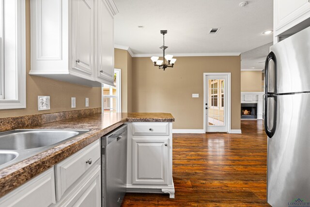 411 W Austin St, Jefferson, TX 75657 - photo 14