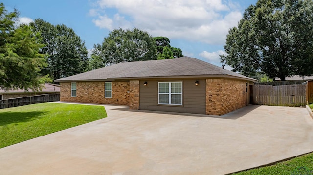 310 Ferndale St, White Oak, TX 75693 - photo 2