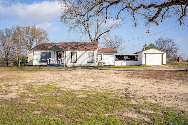 ranch-style house with a front lawn