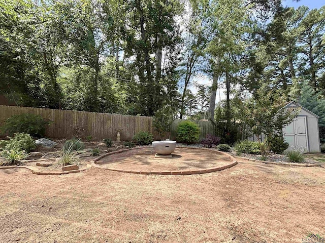 3 Lindsey Ln, Longview, TX 75601 - fenced backyard with a storage shed