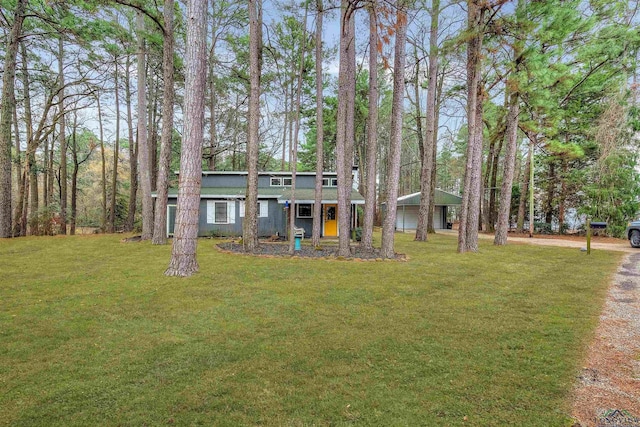 view of front of property with a front lawn