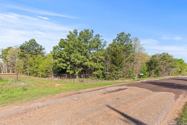 Listing photo 3 for 20301 County Road 450, Lindale TX 75771