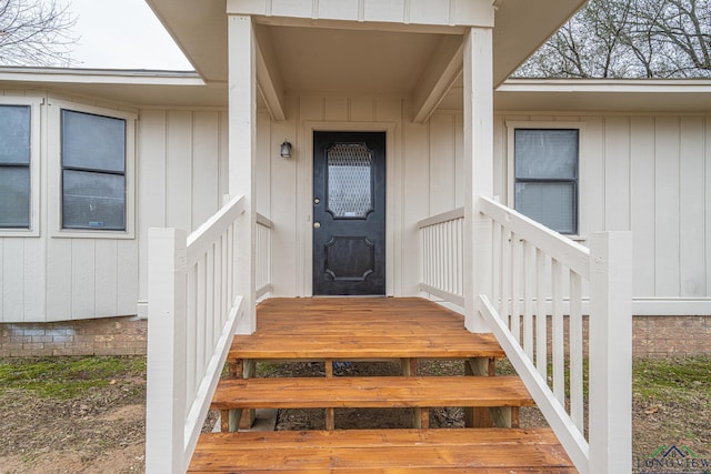 view of entrance to property