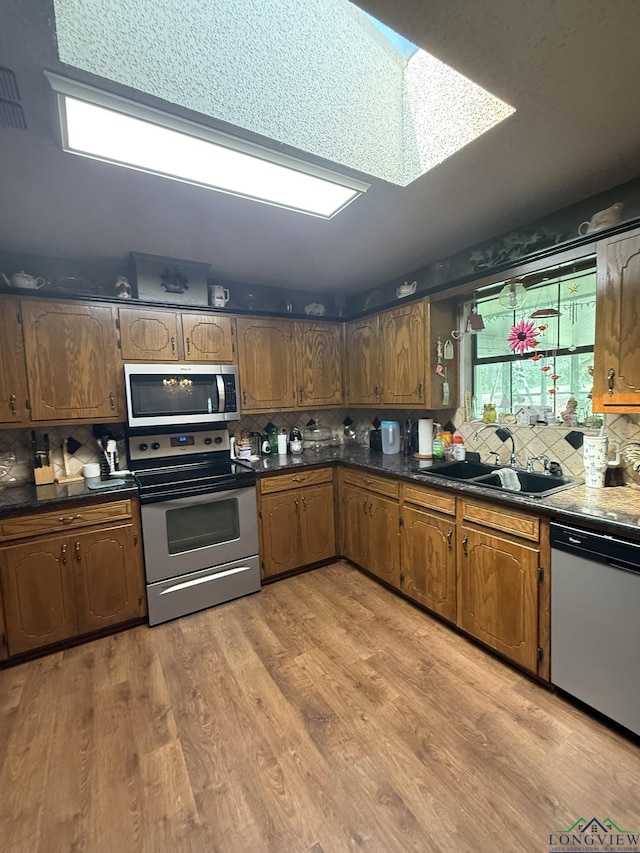 572 E Mountain Rd, Longview, TX 75604 - photo 9