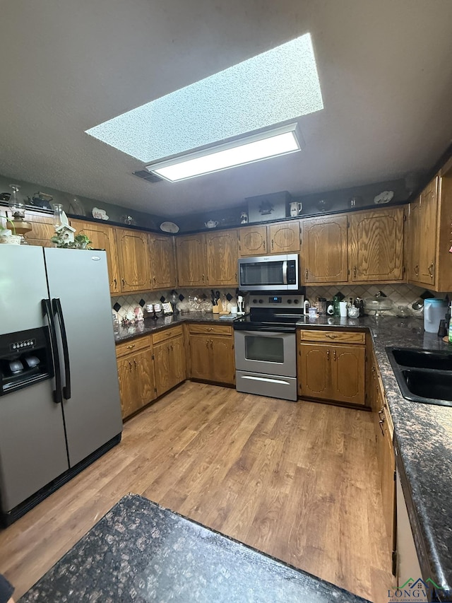 572 E Mountain Rd, Longview, TX 75604 - photo 11